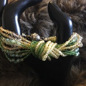 Knotted seed bead magnetic clasp bracelet